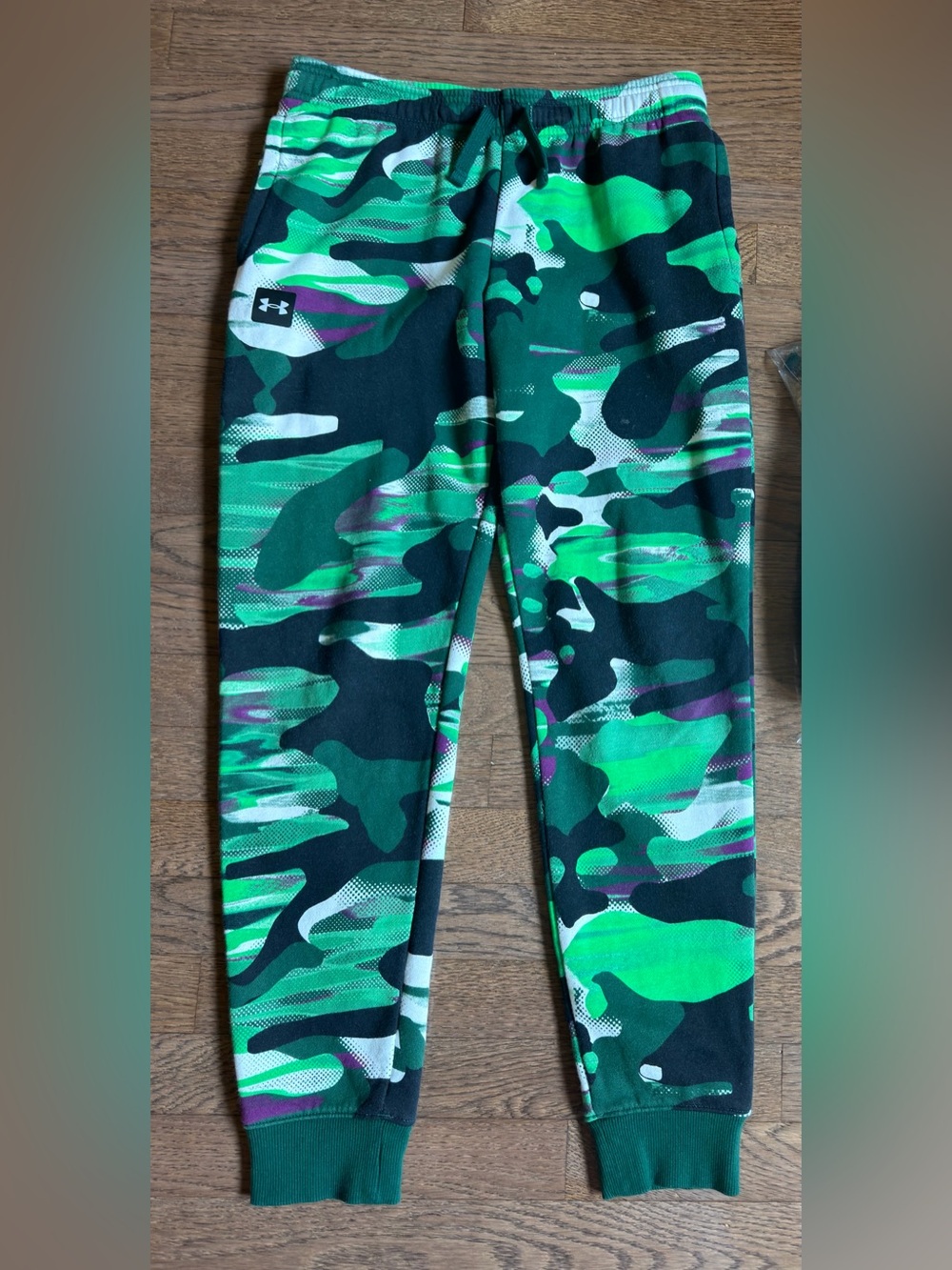 Under Armour Boys Camo Joggers Green & Black Like New